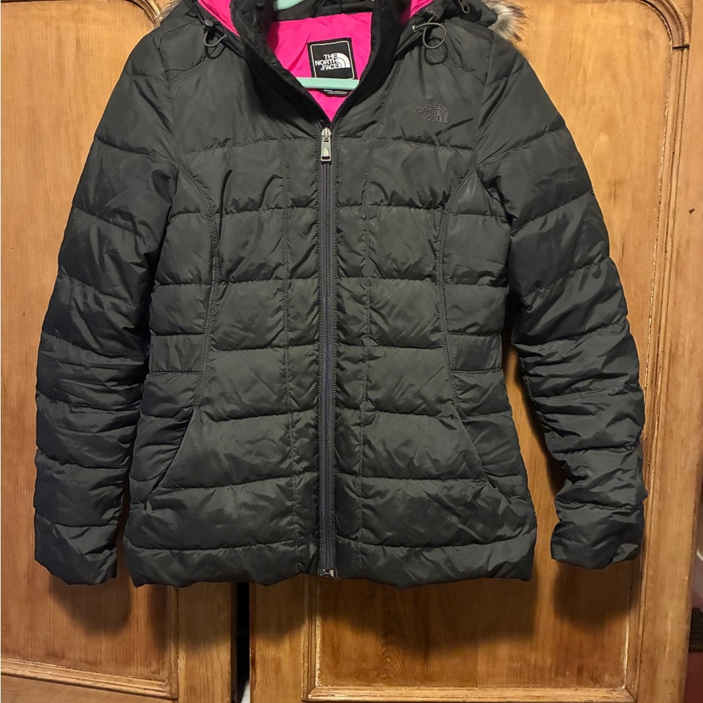 The North Face Women’s Hooded Puffer Jacket - Graphite with Pink Interior Small